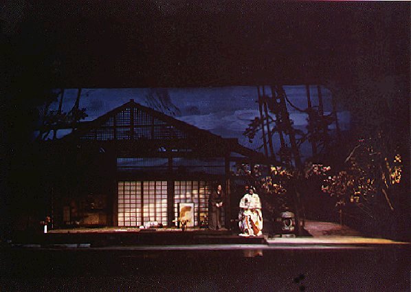 Madame Butterfly, evening